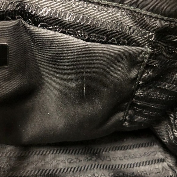 Prada Re-nylon Padded Nylon Handbag Black - Picture 11 of 12